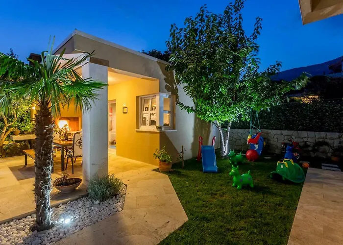 Villa Fox Exclusive